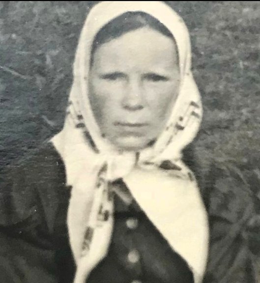 Татьяна Петровна Кирсанова (урожд. Трутнева)